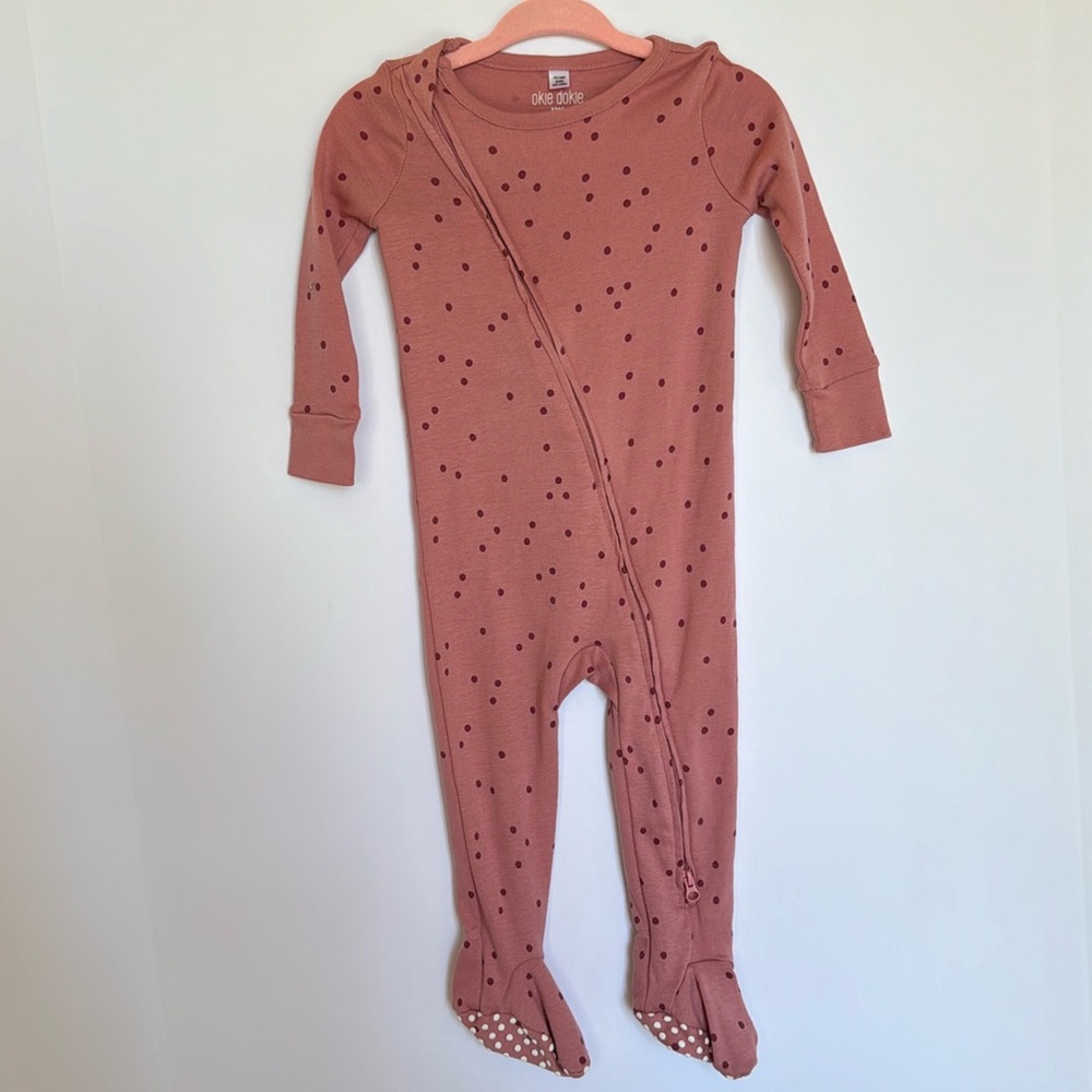 NWOT, Okie Dokie Zip Up Footie Onsie PJs Pink Polka Dot Size 12M
